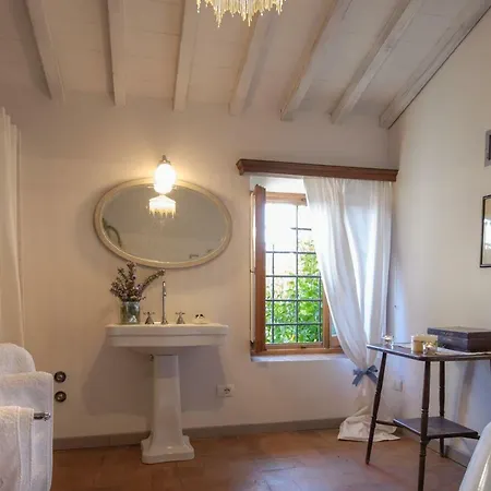 Villa Chiantivillas Torricella, 27 *